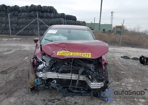 2022 Chrysler Voyager Lx из США, поврежденный, VIN 2C4RC1CG8NR230301